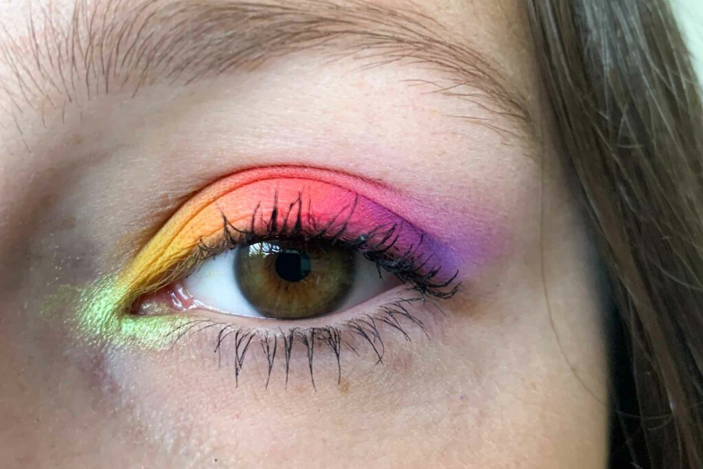 arc en ciel débuter makeup coloré