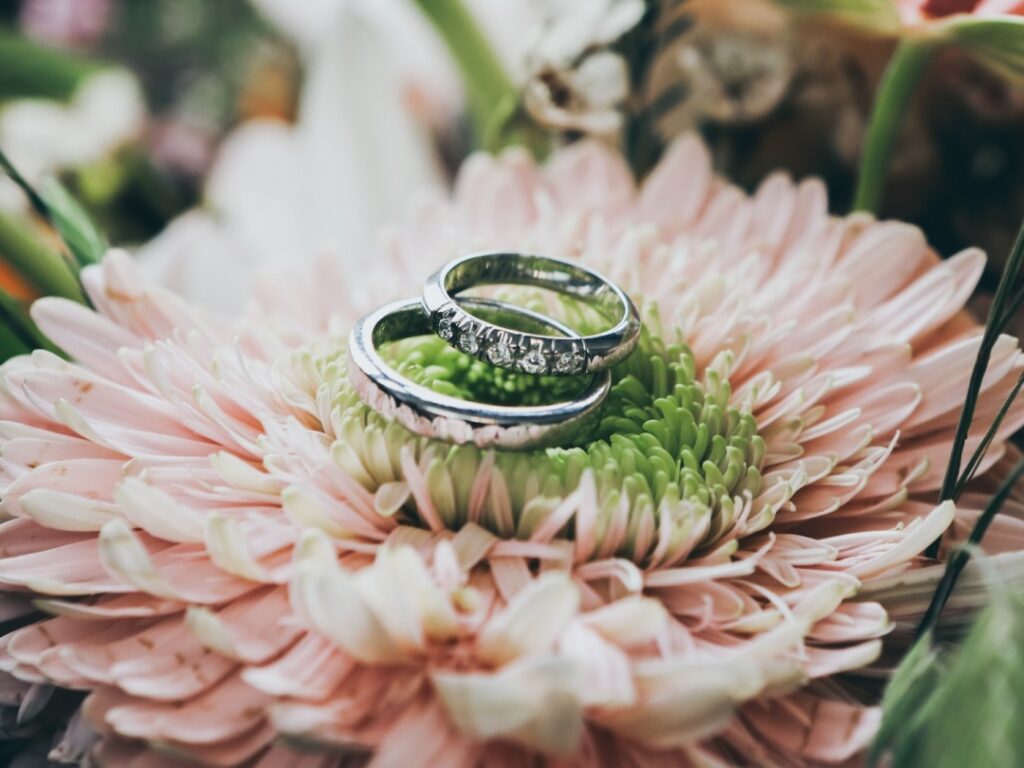 bague vintage : comment la choisir ?
