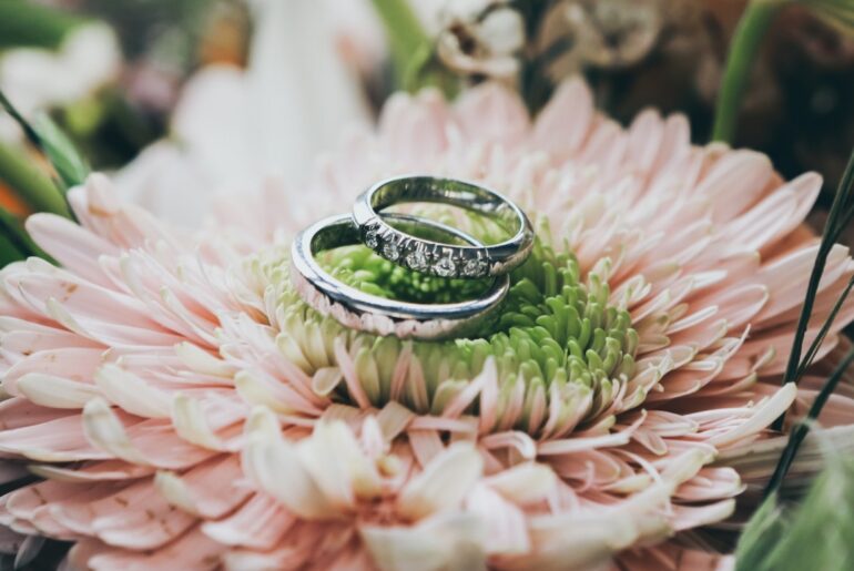 bague vintage : comment la choisir ?