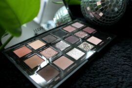 Mon avis sur la Palette Pretty Grunge de chez Huda Beauty