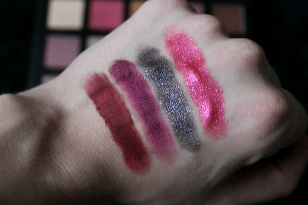 Fards Affair, Front Row, Fishnets et Muse de la Palette Reckless Romance by Beauty Bay